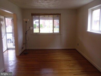 78 55th St SE, Washington, DC 20019 - photo 2