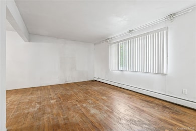 105 Loop Dr, Sayville, NY 11782 - photo 3