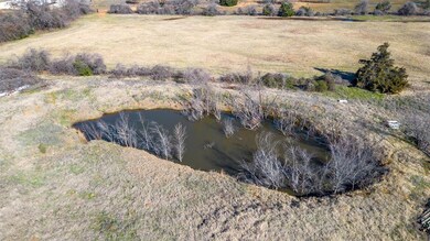 312 Gregory St, Joshua, TX 76058 - photo 5