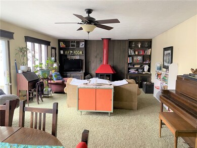 122 Maple Dr, Edinboro, PA 16412 - photo 5