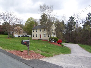 66 Rangers Dr, Hudson, NH 03051 - photo 2