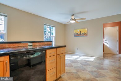 6016 Flywheel Ct, Columbia, MD 21044 - photo 6