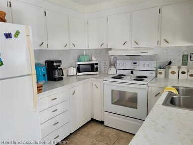 24 Turtle Rd, Lake Placid, FL 33852 - photo 5