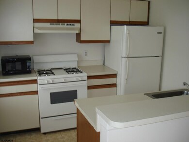 182 40th St S unit 3, Brigantine, NJ 08203 - photo 4