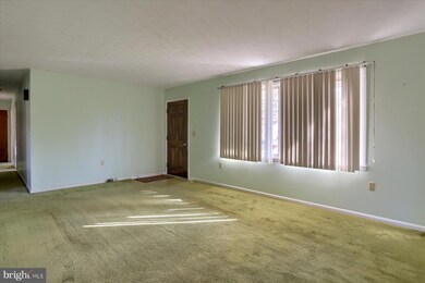 7 Mcnaughton Dr, Duncannon, PA 17020 - photo 4