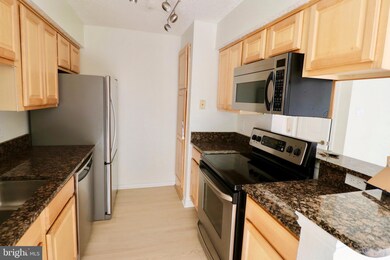 1539 Lincoln Way unit 203, McLean, VA 22102 - photo 7