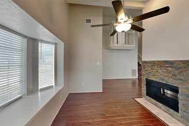 8618 Spruce Mill Dr, Houston, TX 77095 - photo 5