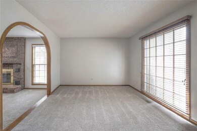 10412 W 50th Terrace, Shawnee, KS 66203 - photo 6