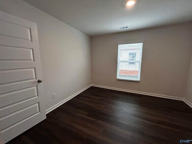 9946 Sequoyah Cove Dr SE, Huntsville, AL 35763 - photo 7