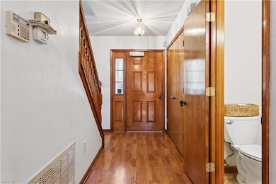 217 Upland Dr, Hampton, VA 23666 - photo 5