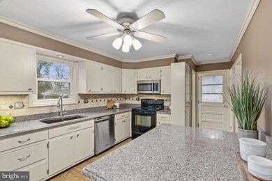 511 Old Orchard Ln, Camp Hill, PA 17011 - photo 7