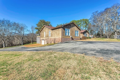 408 McKibbon Ln, Pulaski, TN 38478 - photo 2