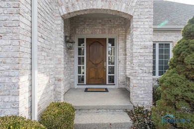 15 Stableside N, Ottawa Hills, OH 43615 - photo 2