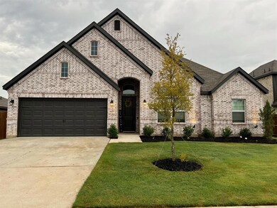 1437 Glade Meadows Dr, Joshua, TX 76058 - photo 2