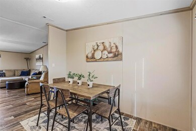 115 Vinall Cir, Decatur, TX 76234 - photo 6