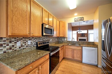 5903 Gate House Dr, Glen Allen, VA 23059 - photo 7