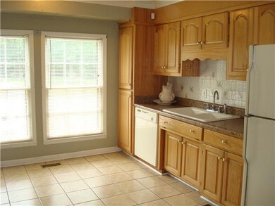 320 Dogwood Dr, Manchester, TN 37355 - photo 3