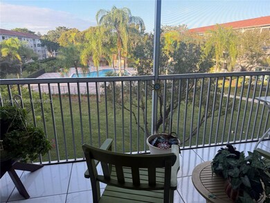 12501 SW 14th St unit R314, Pembroke Pines, FL 33027 - photo 6