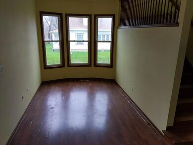 1933 10th St, Des Moines, IA 50314 - photo 4