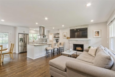 7718 Pawnee St, Prairie Village, KS 66208 - photo 5