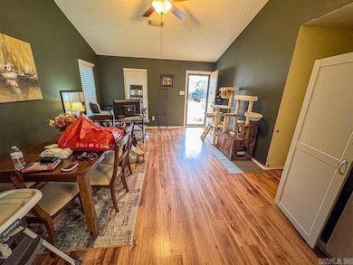 706 Bryant Meadows Dr, Bryant, AR 72022 - photo 3