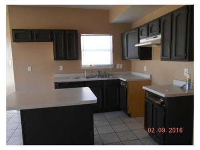 14041 Lago Seco Dr, Horizon City, TX 79928 - photo 3