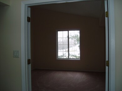 1745 Chesapeake Ln unit 70158, Schaumburg, IL 60193 - photo 5