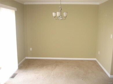 703 Bach Ct, Freemansburg, PA 18017 - photo 4