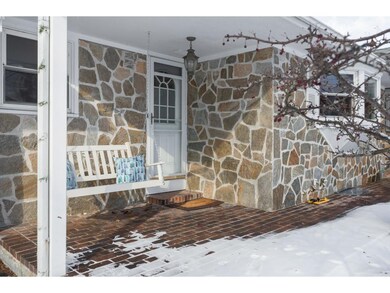 5 William Cir, Stratham, NH 03885 - photo 2