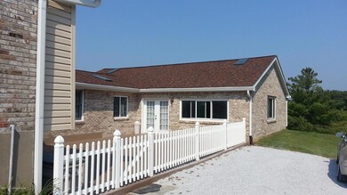 Galaxy - Kings Church Rd - 40071 213