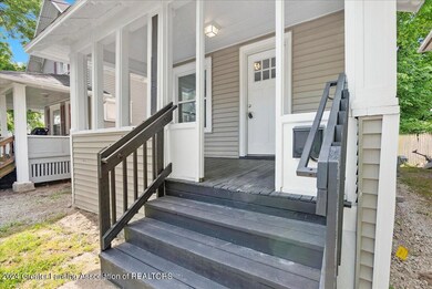 917 W Shiawassee St, Lansing, MI 48915 - photo 2