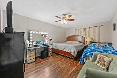 421 Woodmere Dr, Garland, TX 75043 - photo 6