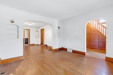 2215 Iowa St, Cedar Falls, IA 50613 - photo 2