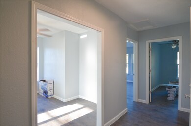 103 Cosmos St unit 3, Houston, TX 77009 - photo 5