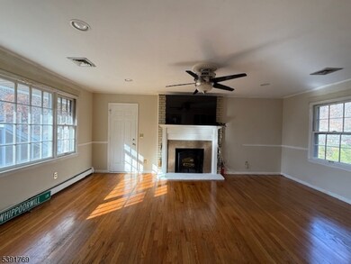 46 Whippoorwill Ln, Sparta, NJ 07871 - photo 4