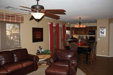Family room 2