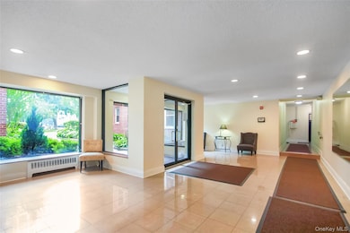 Weskora Owners' Corporation unit 4C, White Plains, NY 10601 - photo 3