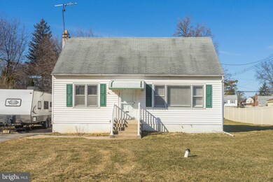 404 W Brookhaven Rd, Brookhaven, PA 19015 - photo 2