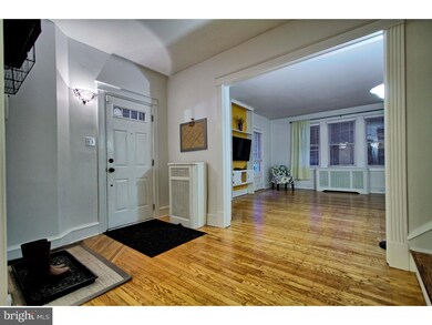 2435 Wynnefield Dr, Havertown, PA 19083 - photo 4