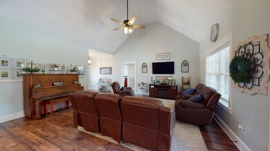 703 Apple Blossom Trail, Shelbyville, TN 37160 - photo 7