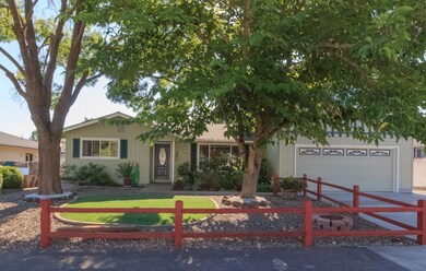 5060 Del Mar Dr, Central Point, OR 97502 - photo 3