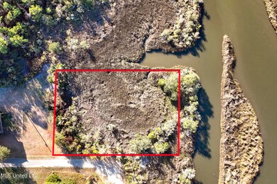 1159-1161 W Loraine St, Ocean Springs, MS 39564 - photo 3