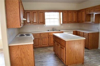 102 S Baggett St, Prairie Grove, AR 72753 - photo 3