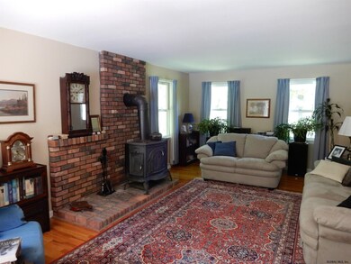 121 Leloup Rd, Melrose, NY 12121 - photo 5