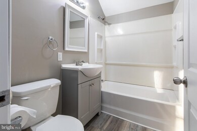 463 Fairway Ct, Penns Grove, NJ 08069 - photo 5