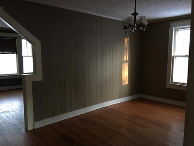 can be used as dining room or den or office