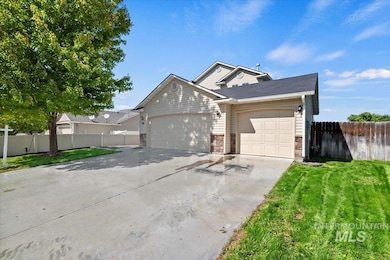 994 N Gray Cloud Way, Meridian, ID 83642 - photo 3