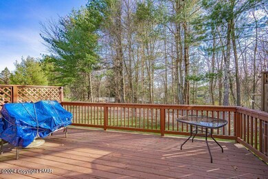313 Cabinsglade Ct, East Stroudsburg, PA 18301 - photo 6