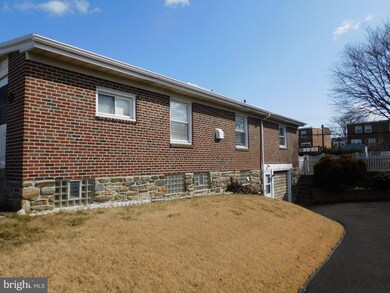 201 Dimarco Dr, Philadelphia, PA 19154 - photo 4