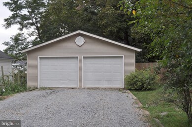 22 Clay St, Harpers Ferry, WV 25425 - photo 2